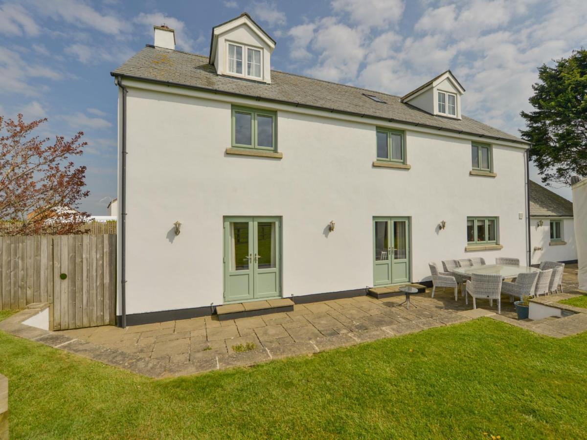 Duffield Villa Kingsbridge  Luaran gambar